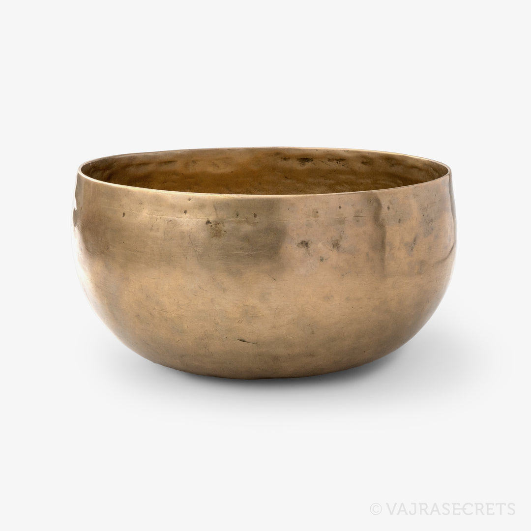 Antique Bronze Singing Bowl, 7.5 inch